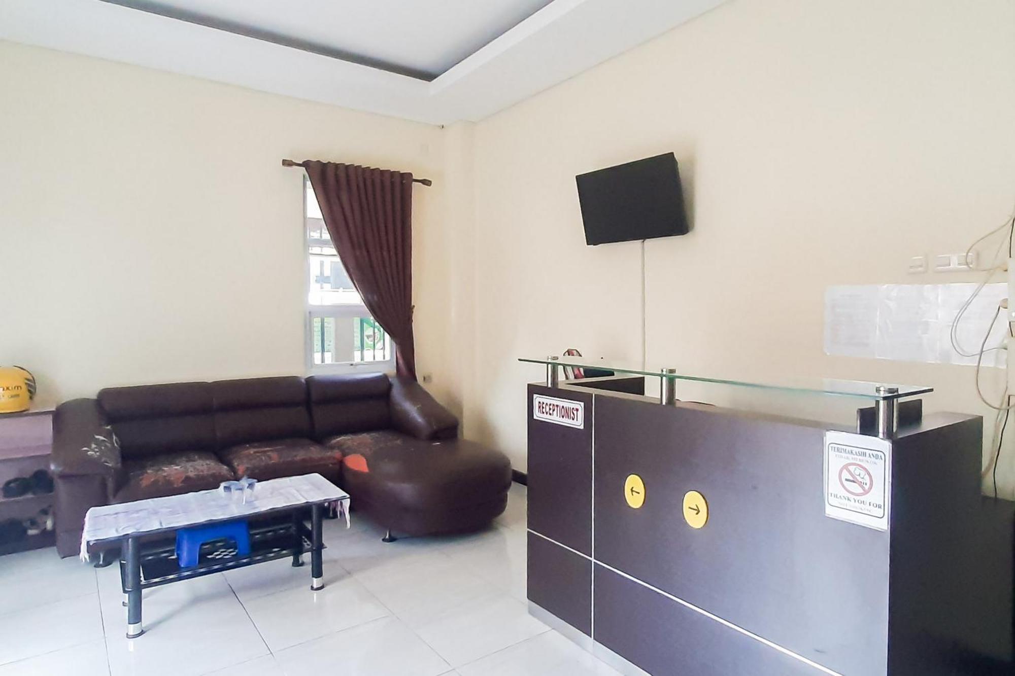 Reddoorz Syariah Near Transmart Mall Palembang Exterior foto